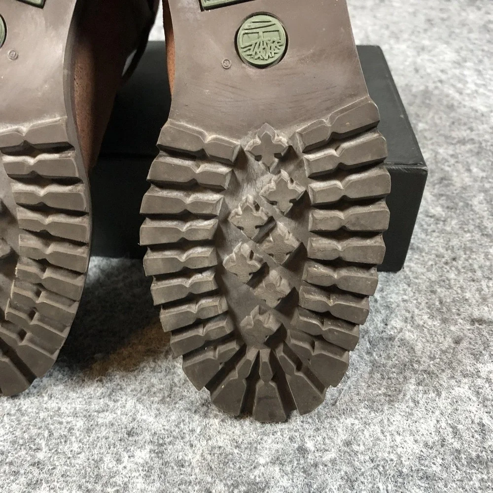 Timberland Ankle Boots Womens 8 M Brown Suede Lug Sole‎ Italy